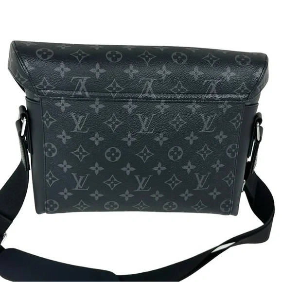 Louis Vuitton Men’s Messenger Voyage Pm Shoulder Bag Monogram Eclipse Black Gray - Picture 8 of 9